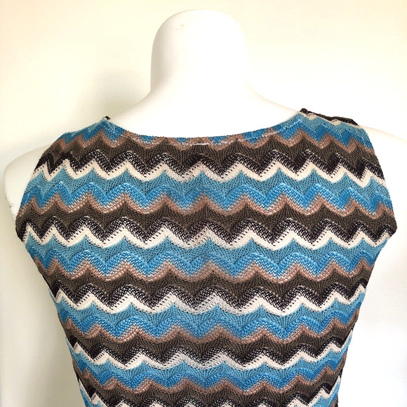 HEM & THREAD Ivory Front Blue Brown Back Knit Round Neck Tank Top Size Small - Picture 4 of 9